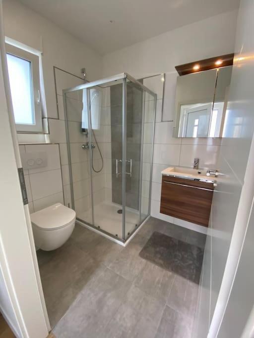 אוברהאוזן Neues Bungalow Fuer Bis Zu 4 Personen מראה חיצוני תמונה