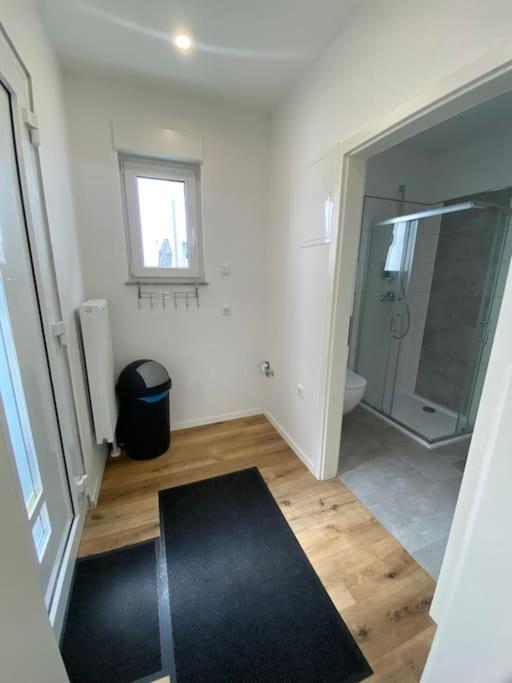 אוברהאוזן Neues Bungalow Fuer Bis Zu 4 Personen מראה חיצוני תמונה